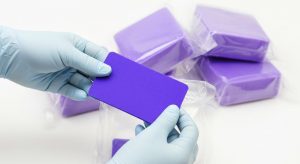 فومها میتوانند بهطور شیمیایی طوری طراحی شوند که خاصیت هیدروفیلیک (آبدوست) داشته باشند.